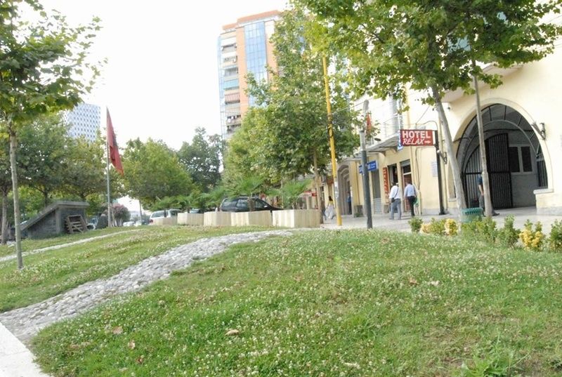 Hotel Relax City Center Tirana Esterno foto